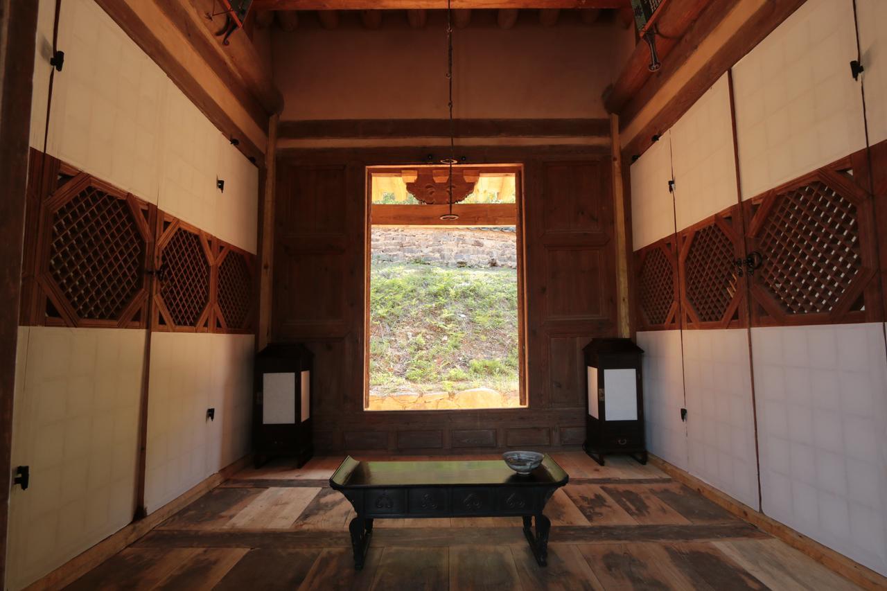 Gwiae Traditional House Yeongcheon Dış mekan fotoğraf
