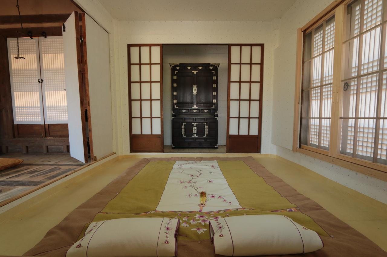 Gwiae Traditional House Yeongcheon Dış mekan fotoğraf