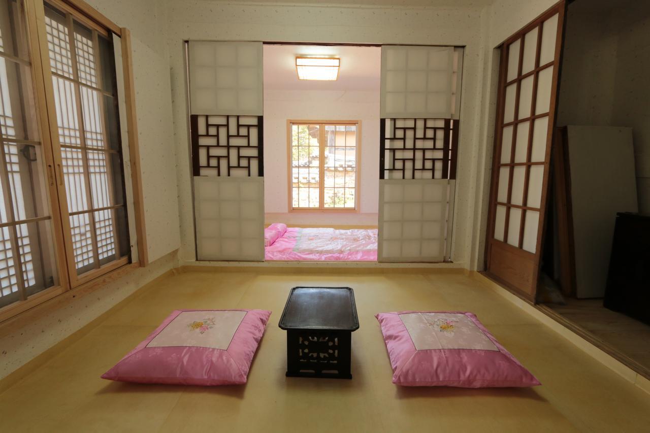 Gwiae Traditional House Yeongcheon Dış mekan fotoğraf